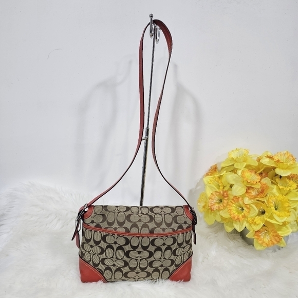 Coach crossbody red/tan - Picture 2 of 15